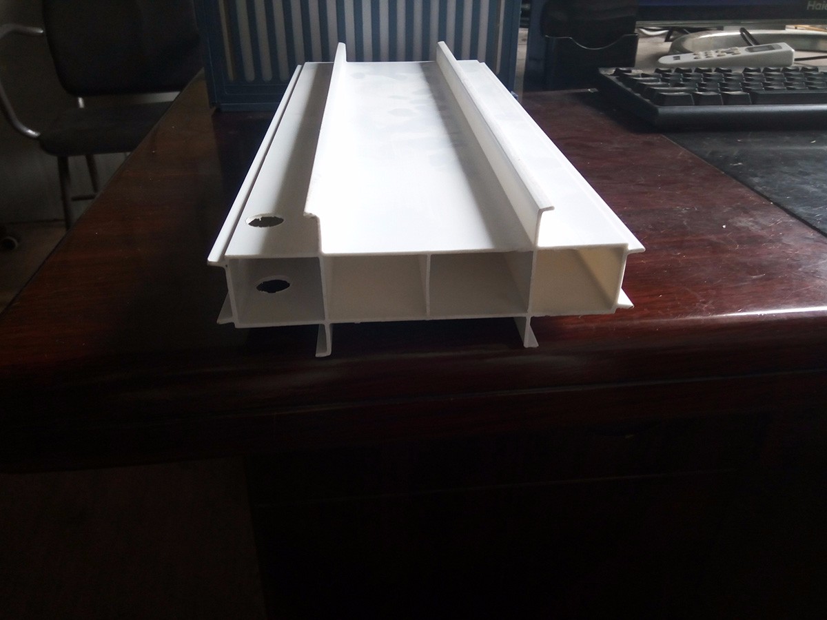 厦门立面拉缝板 (1)150MM宽拉缝板